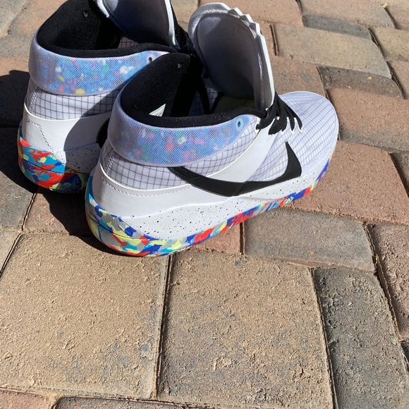 Nike Kevin Durant Number 7 Size 14 - Picture 10 of 11